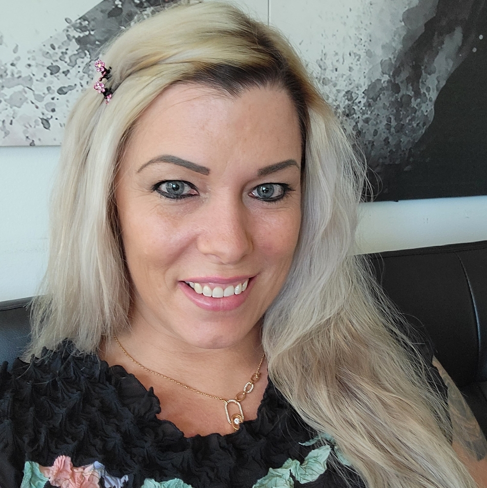 Meet Your Posher, Krista!